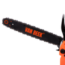 Detalle de la espada de la motosierra a gasolina van Beek MSvB4500 de 18 pulgadas con logo visible.